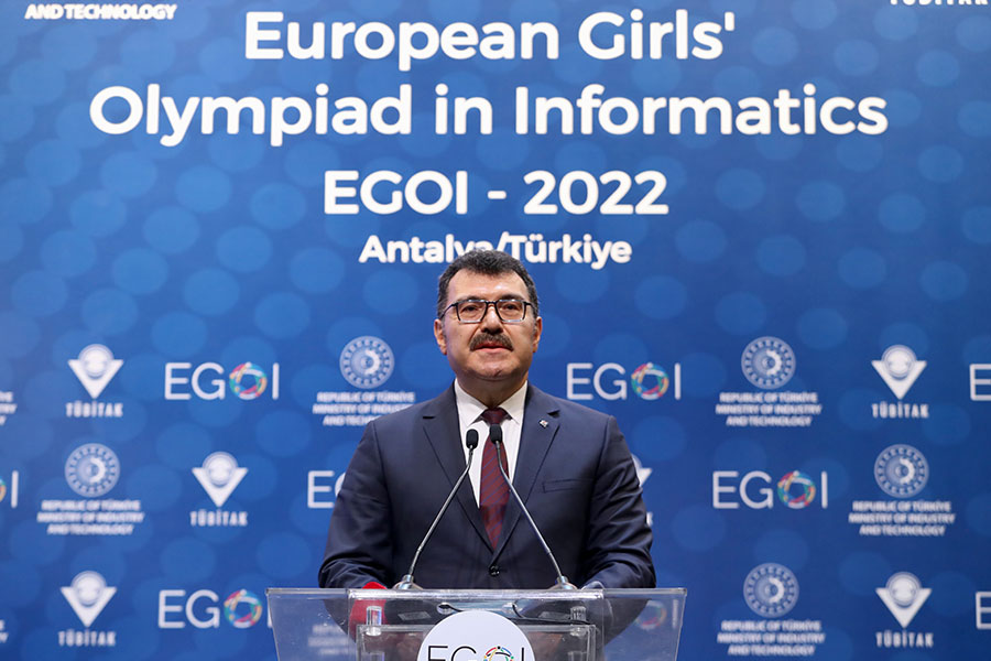 AVRUPA KIZLAR BİLGİSAYAR OLİMPİYATI'NDA BÜYÜK BAŞARI