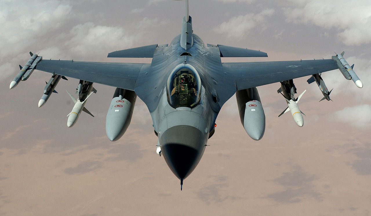 Dosya:F-16 Fighting Falcon.jpg - Vikipedi
