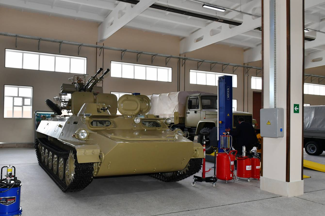 1695651520_12182eef14c9e9343f912e674f2a4158