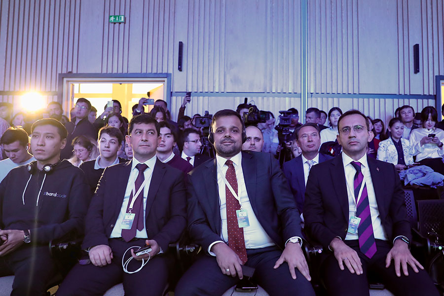 DİJİTAL TEKNOLOJİLERİN KALBİ ASTANA'DA ATTI