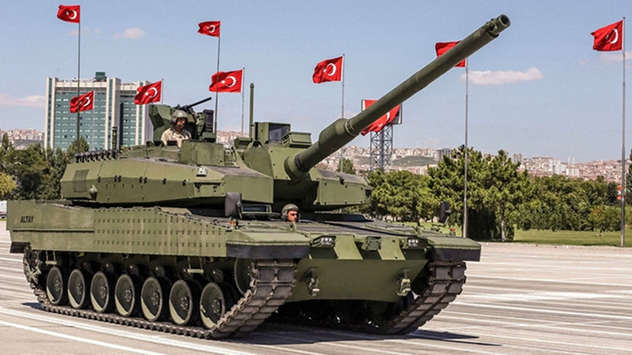 Altay tankı için motor arayışı sürüyor
