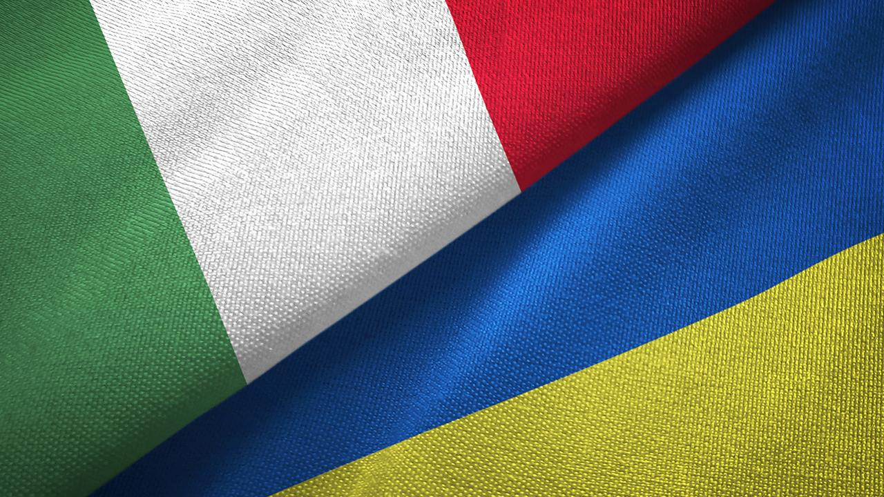 italya-ukrayna bayrak
