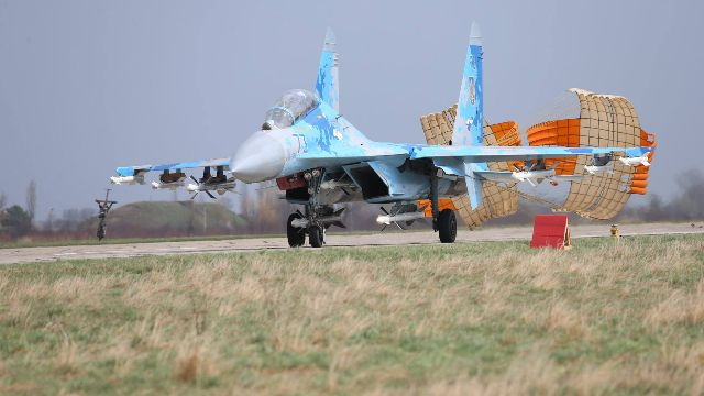 Kazakhstan-purchases-10-Su-30SM-aircraft-ignoring-French-Rafale