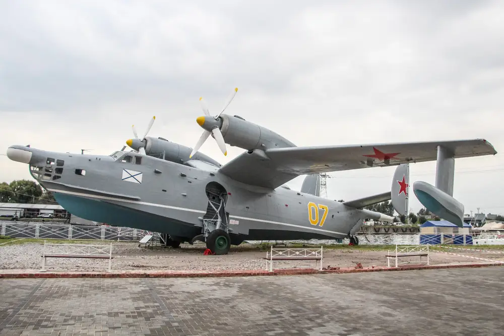 Russian Be-12