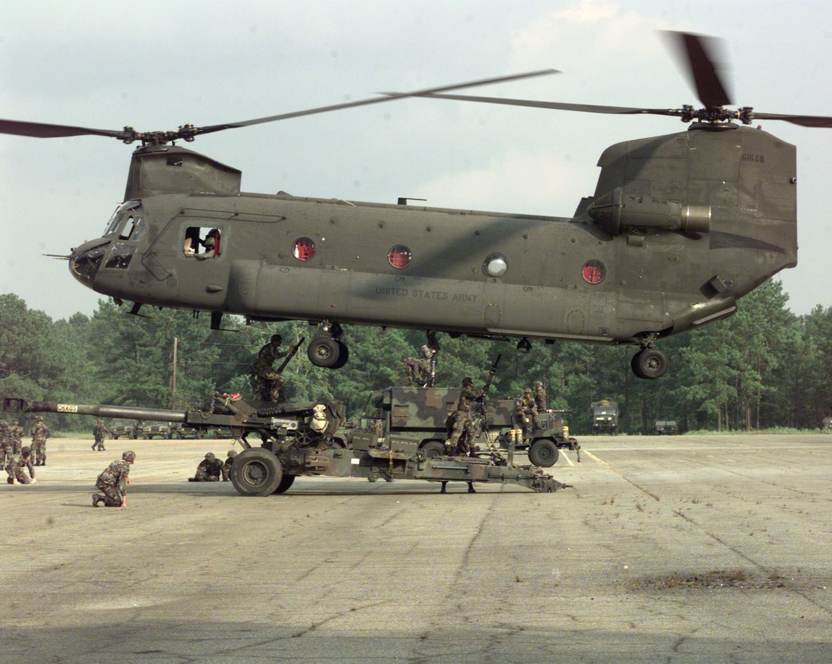 Boeing CH-47 Chinook - Vikipedi