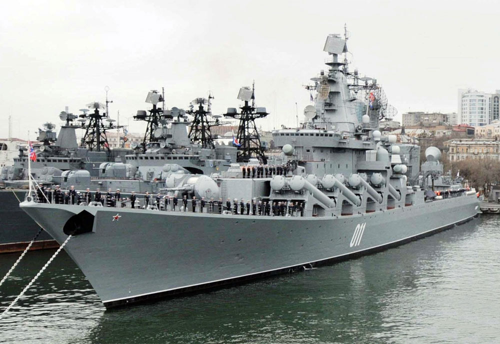 varyag-011-guided-missile-cruiser-warship-russia_2
