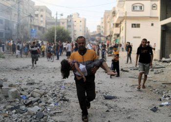 İsrailli subaylar: Rehineler gelmeden, Gazzeliler dönemez