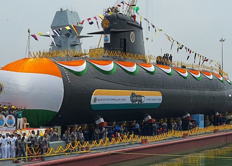 Hindistan Donanması Kalvari sınıfı denizaltı