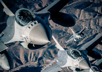 Türkiye, F-16 modernizasyonu için Northrop Grumman ile anlaştı
