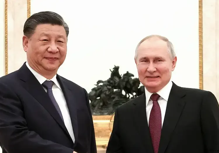 Çin Devlet Başkanı Xi Jinping ve Rusya Devlet Başkanı Vladimir Putin