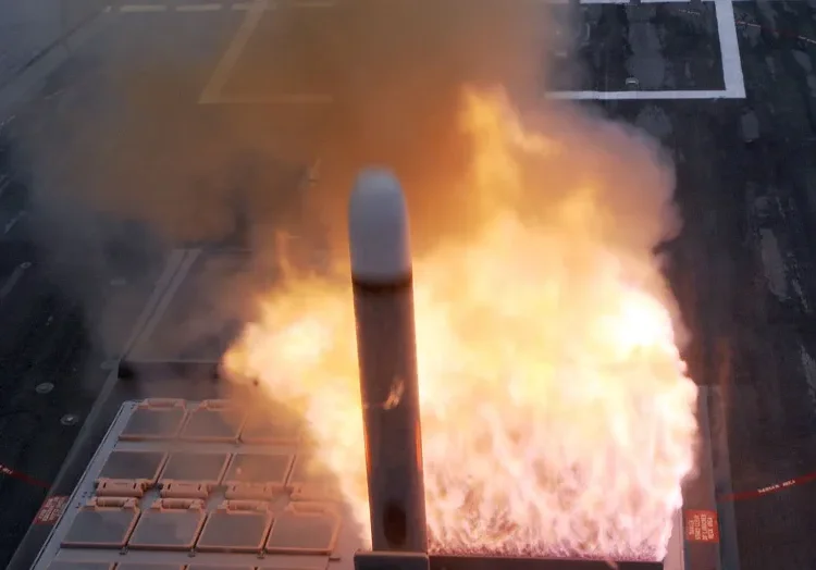 Birleşik Krallık fırkateynlerini kara saldırı füzeleriyle donatacak