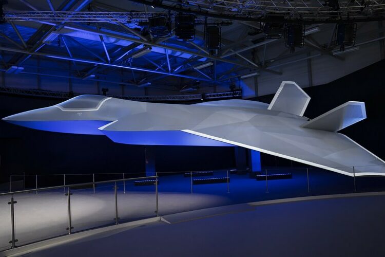 Hindistan, yeni nesil savaş uçağı projelerine katılım teklifi aldı