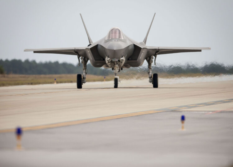 Eglin US Air Force Base, Eglin, Verenigde Staten. 25 november 2013.
Foto: Test vlucht van Amerikaanse F-35A "Lightning".